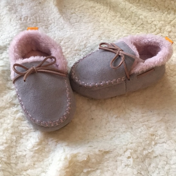 infant moccasin slippers